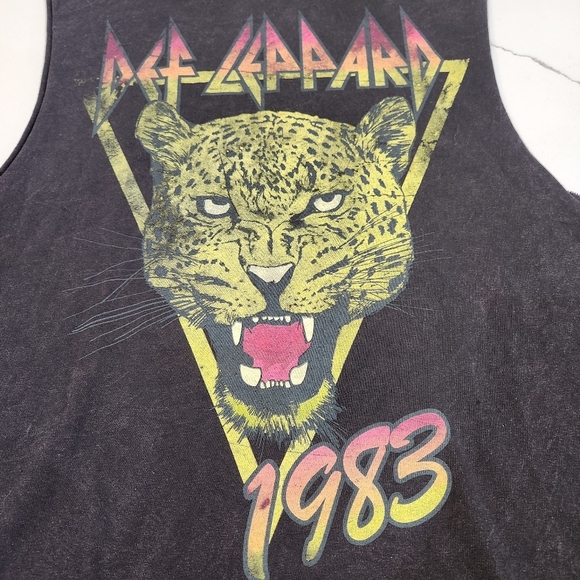 VINTAGE INSPIRED DEF LEPPARD 1983 BAND TOUR TANK T-SHIRT SIZE LARGE - Picture 9 of 9